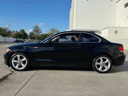 2011 BMW 128 128i Coupe 2D