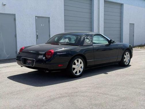 2002 Ford Thunderbird Deluxe