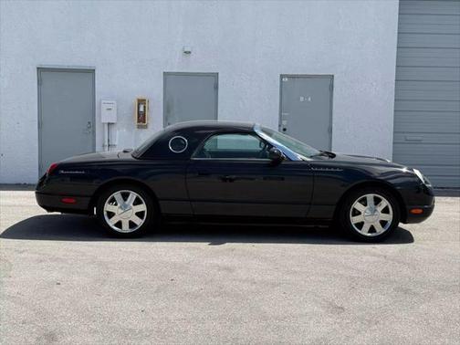2002 Ford Thunderbird Deluxe
