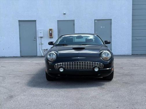2002 Ford Thunderbird Deluxe