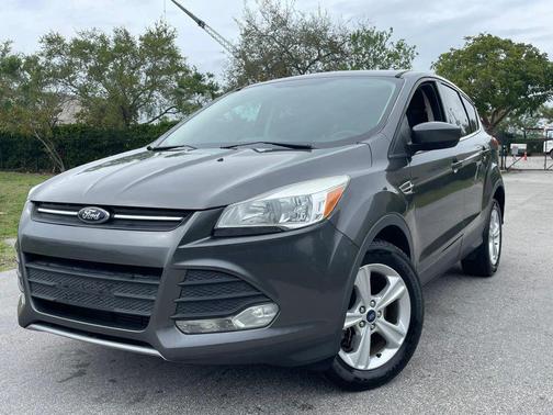 2015 Ford Escape SE