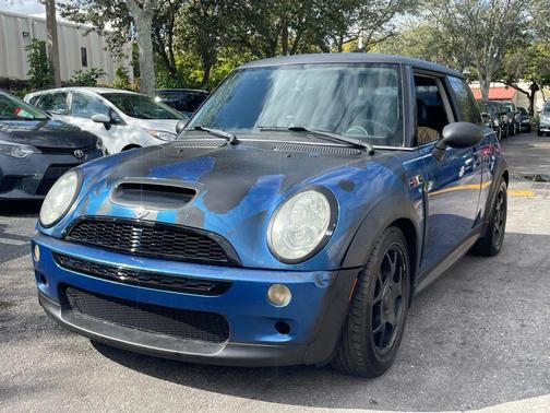2006 MINI Cooper S Base