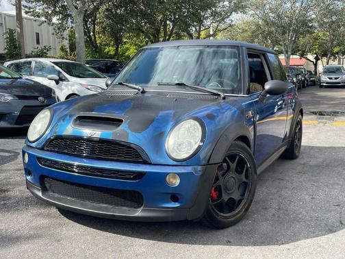 2006 MINI Cooper S Base