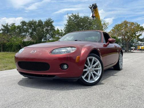 Red 2007 Mazda MX-5 Miata Grand Touring
