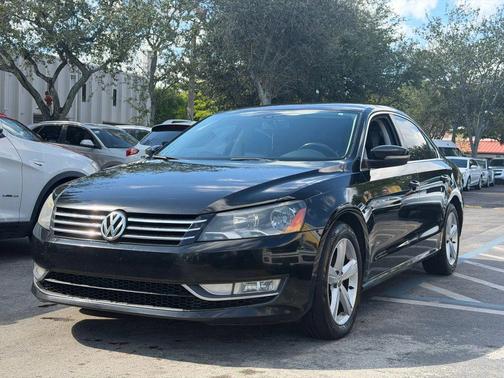 2015 Volkswagen Passat 1.8T Limited Edition