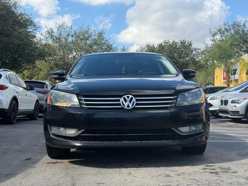 2015 Volkswagen Passat 1.8T Limited Edition