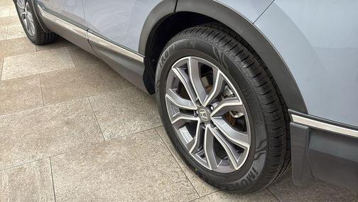 Sonic Gray Pearl 2022 Honda CR-V Hybrid Touring