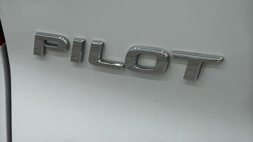 2020 Honda Pilot AWD Elite