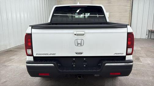 Platinum White Pearl 2020 Honda Ridgeline RTL