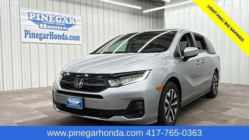 Solar Silver Metallic 2026 Honda Odyssey EX-L