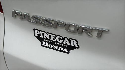 Platinum White Pearl 2021 Honda Passport AWD Touring