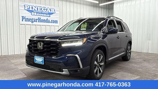 2025 Honda Pilot Touring 8-Passenger