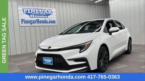 Ice Cap 2024 Toyota Corolla SE
