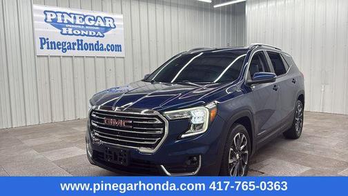 Marine Metallic 2022 GMC Terrain SLT