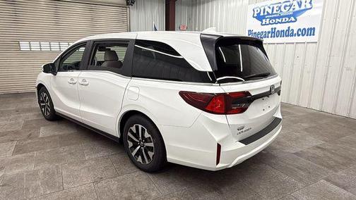 Platinum White Pearl 2026 Honda Odyssey EX-L
