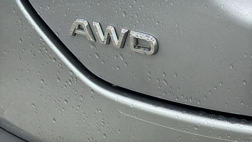 Lunar Silver Metallic 2025 Honda Pilot Touring 8-Passenger