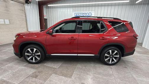 Radiant Red Metallic II 2023 Honda Pilot Touring 8-Passenger