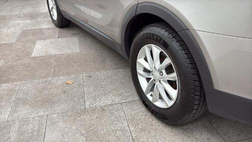 Titanium Silver 2018 Kia Sorento LX