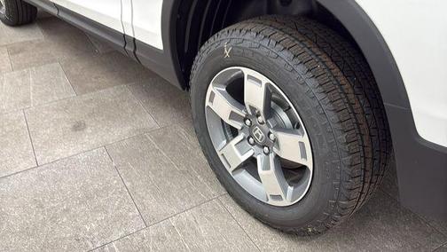 Platinum White Pearl 2026 Honda Ridgeline RTL