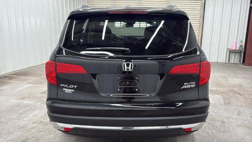Crystal Black Pearl 2018 Honda Pilot Elite