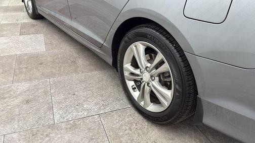 2018 Hyundai SONATA Limited