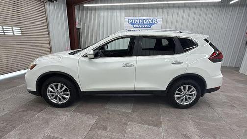 Glacier White 2018 Nissan Rogue SV