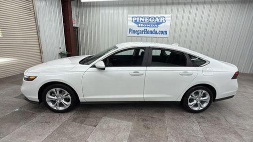 2025 Honda Accord LX 1.5T