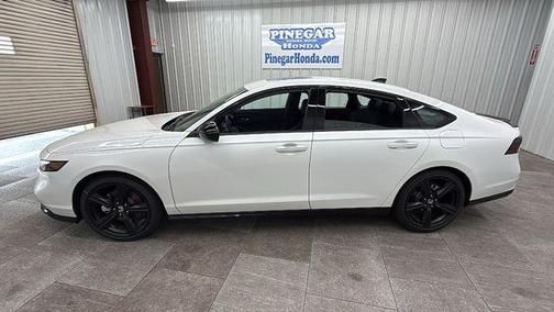Platinum White Pearl 2026 Honda Accord Hybrid Sport-L