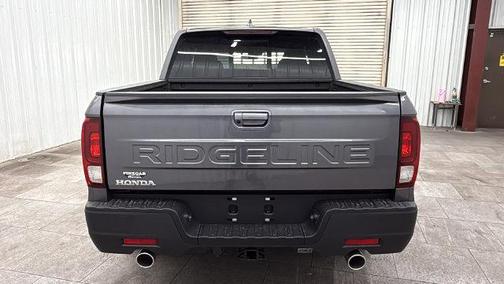 Polished Metal Metallic 2026 Honda Ridgeline RTL