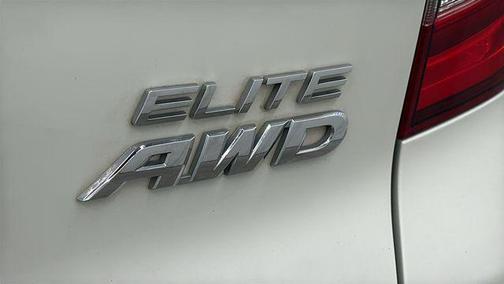 White Diamond Pearl 2019 Honda Passport Elite