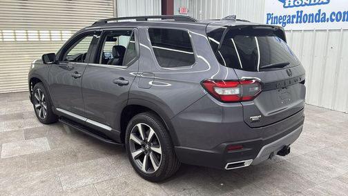 2023 Honda Pilot AWD Elite