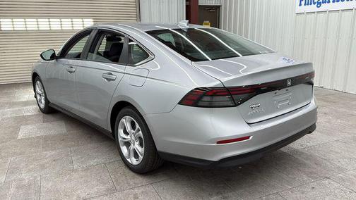 2025 Honda Accord LX 1.5T