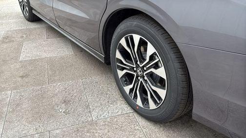 Modern Steel Metallic 2026 Honda Odyssey Elite