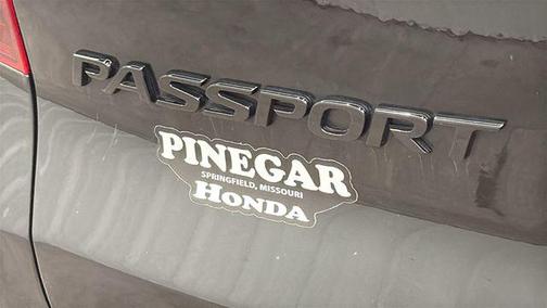 Crystal Black Pearl 2022 Honda Passport AWD TrailSport