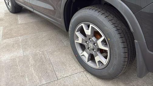 Crystal Black Pearl 2022 Honda Passport AWD TrailSport