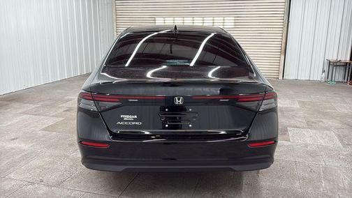 2025 Honda Accord LX 1.5T