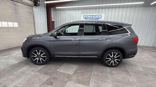 Modern Steel Metallic 2019 Honda Pilot Touring 8-Passenger