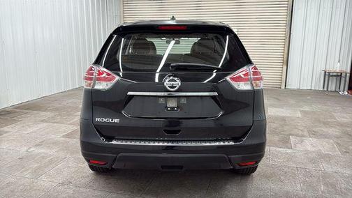 Magnetic Black 2016 Nissan Rogue S