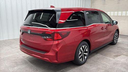 Radiant Red Metallic II 2026 Honda Odyssey EX-L