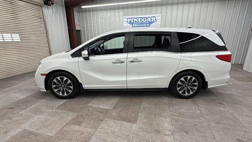 Platinum White Pearl 2022 Honda Odyssey EX-L