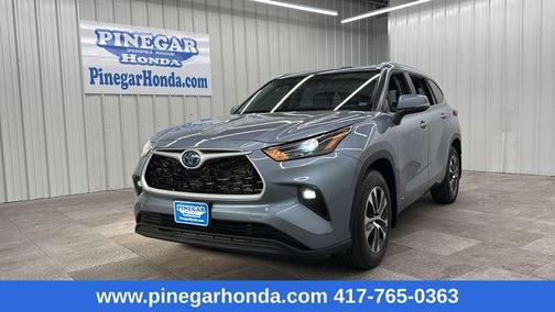 2023 Toyota Highlander Hybrid XLE