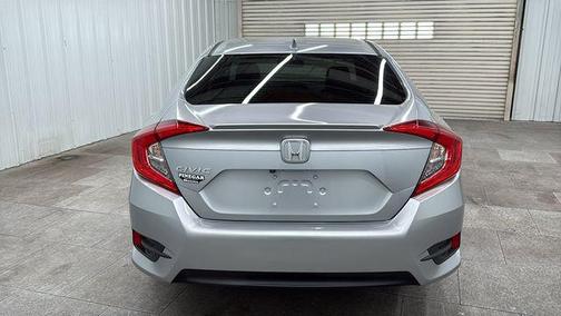 Lunar Silver Metallic 2018 Honda Civic EX-L
