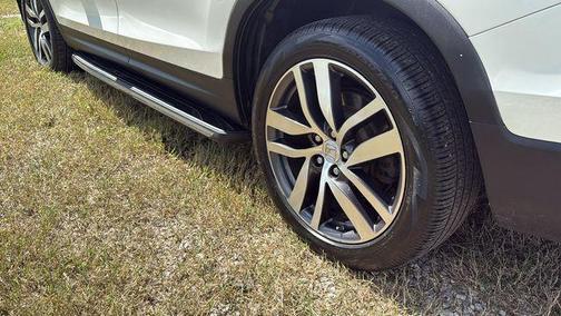 White Diamond Pearl 2016 Honda Pilot Touring