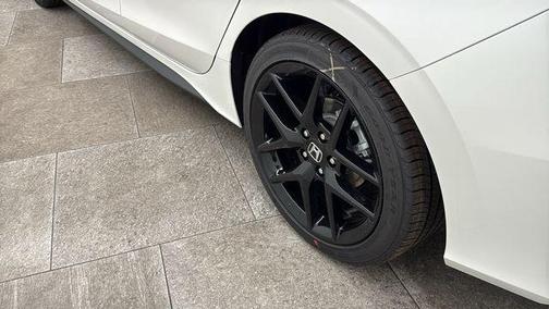 Platinum White Pearl 2026 Honda Civic Sport
