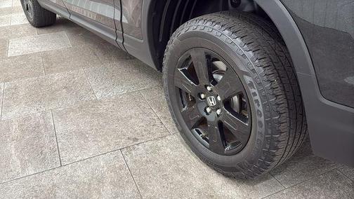 Crystal Black Pearl 2017 Honda Ridgeline Black