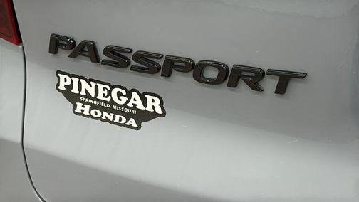 Sonic Gray Pearl 2022 Honda Passport AWD TrailSport