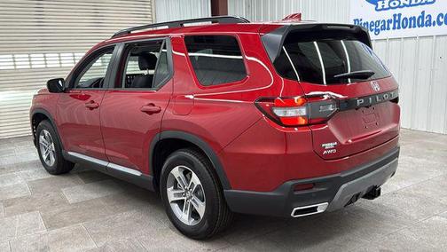 Radiant Red Metallic II 2026 Honda Pilot EX-L