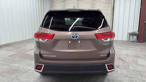 2017 Toyota Highlander Hybrid Platinum