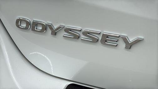 Platinum White Pearl 2023 Honda Odyssey Elite