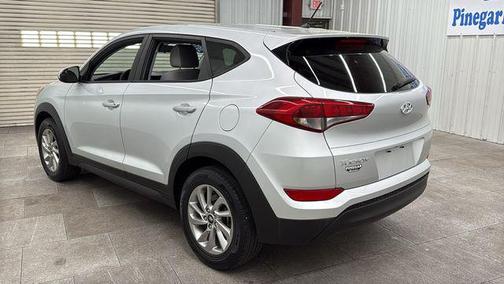 Molten Silver 2018 Hyundai TUCSON SE